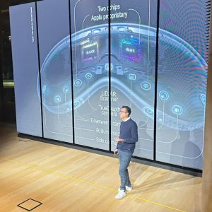 Step - Augmented Reality: what it is and why it will be relevant for us as people and professionals - Donato De Ieso
